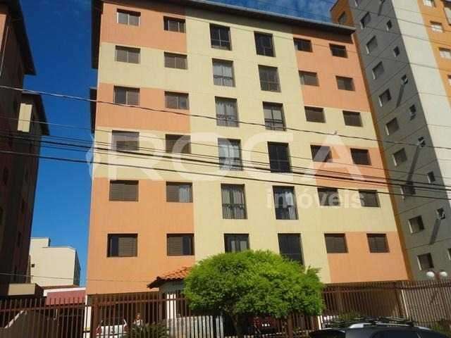 Aluguel de Apartamento Padrão com 2 Dormitórios no Centro de São Carlos