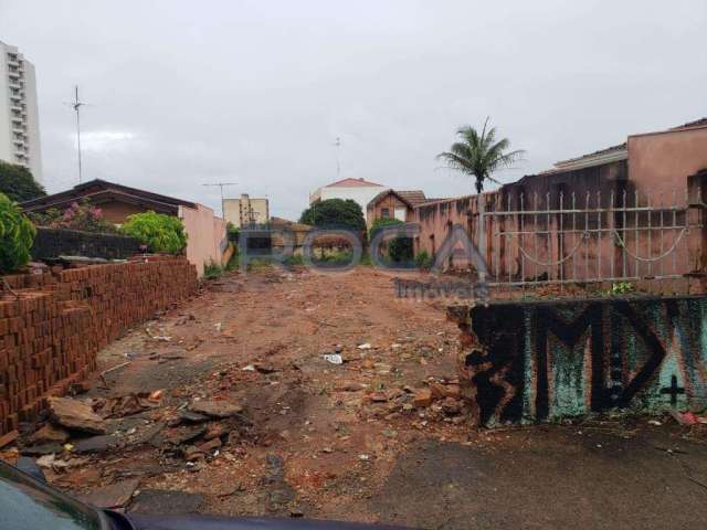 Terreno à venda no Centro, São Carlos  por R$ 639.000