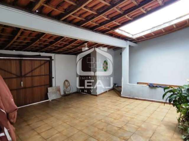 Casa à venda 189 m², 3 dormitórios sendo 1 suíte, 2 vagas garagem - R$ 550.000,00 - Chácara Agrindu