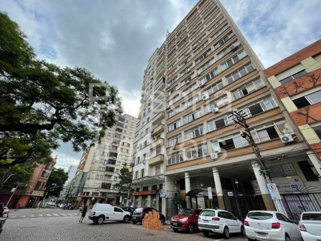 Apartamento com 03 dormitórios – Centro - Porto Alegre - RS