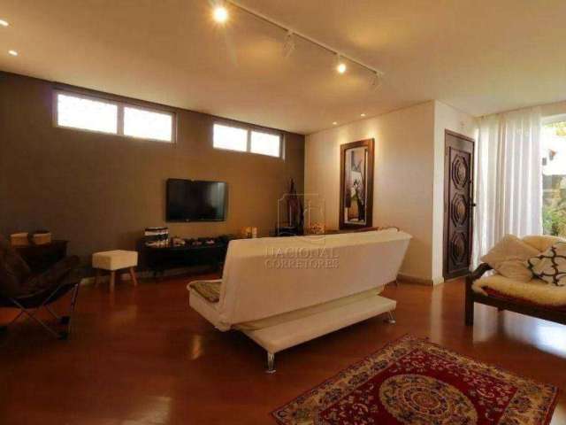 Casa com 3 dormitórios à venda, 226 m² por R$ 1.600.000,00 - Vila Bastos - Santo André/SP