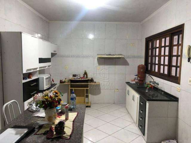 Sobrado com 2 dormitórios à venda, 306 m² por R$ 430.000,00 - Vila Cláudio - Santo André/SP