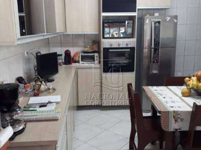 Sobrado com 3 dormitórios à venda, 261 m² por R$ 810.000,00 - Vila Curuçá - Santo André/SP