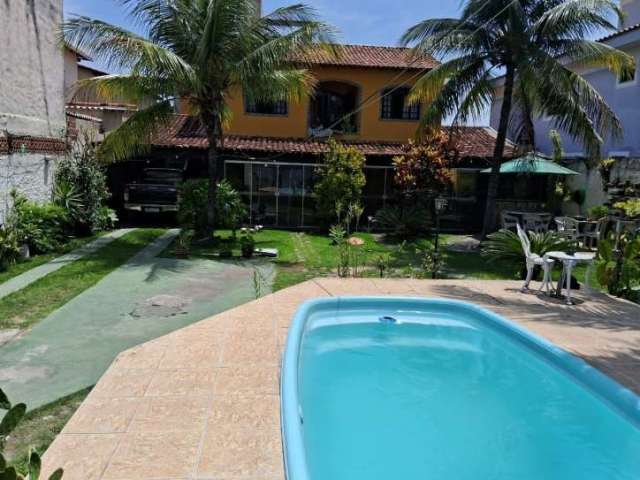 Casa com 4 quartos à venda na Rua Lourival França Oliveira, Parque Burle, Cabo Frio por R$ 1.200.000