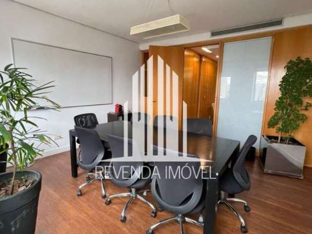 Sala comercial com 4 salas à venda na Rua Alcides Ricardini Neves, --, Cidade Monções, São Paulo por R$ 1.968.085