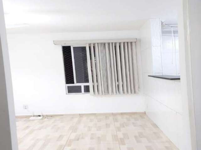 Apartamento com 1 quarto à venda na Avenida River, --, Água Chata, Guarulhos por R$ 200.000