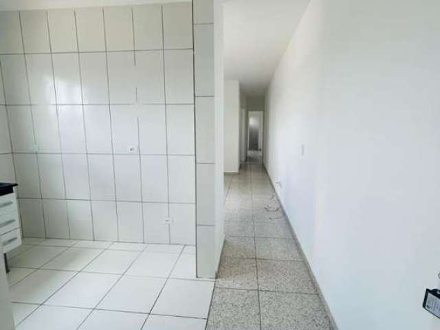 Apartamento com 2 quartos à venda na Rua Mandaguari, --, Parque Jaçatuba, Santo André por R$ 319.000