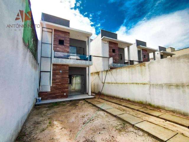 Casa com três dormitórios à venda - Parque Manibura - Fortaleza/CE