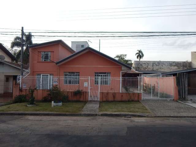 Excelente casa com edícula, Bairro Novo Mundo, por R$ 649.000,00