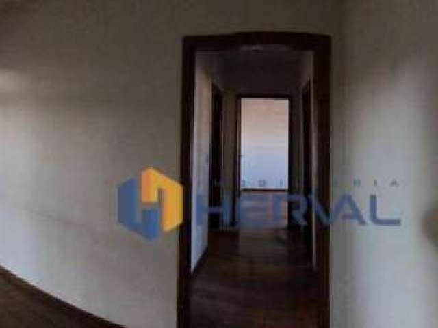 Sobrado com 4 dormitórios à venda, 184 m² por R$ 680.000,00 - Zona 08 - Maringá/PR