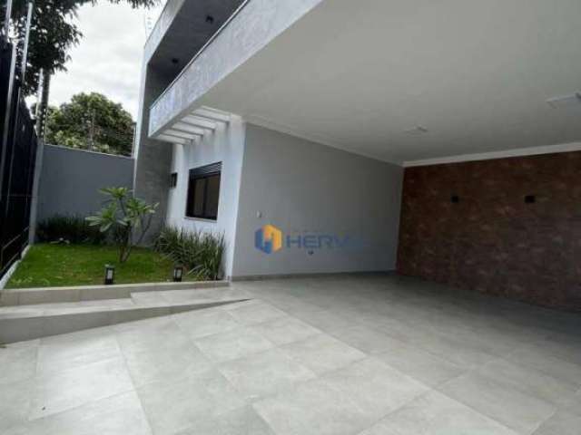 Casa com 3 quartos à venda, 128 m² por R$ 700.000 - Jardim Leblon - Maringá/PR