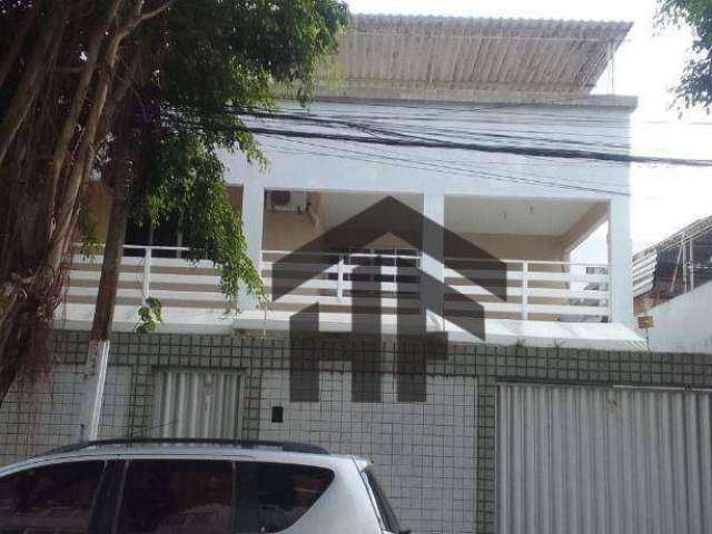 Casa de 219m² à venda, com 4 quartos (1 suíte), lcalizada em Boa Viagem, Recife - Pernambuco.