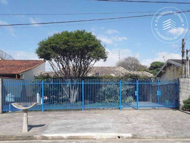Casa com 3 dormitórios à venda, 210 m² por R$ 640.000 - Loteamento Residencial Andrade - Pindamonhangaba/SP