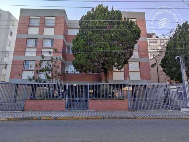 Apartamento com 2 dormitórios à venda, 69 m² por R$ 240.000 - São Benedito - Pindamonhangaba/SP