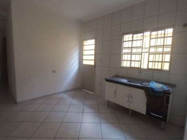 Casa com 2 dormitórios à venda, 62 m² por R$ 260.000,00 - Mombaça - Pindamonhangaba/SP
