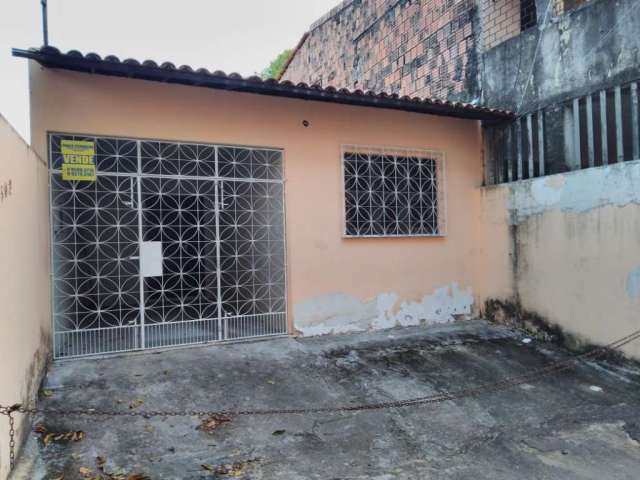 Casa com 2 quartos à venda, 66 m² - Messejana - Fortaleza/Ceará