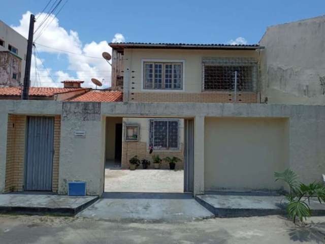 Casa com 4 dormitórios, 200 m² - venda por R$ 550.000,00 ou aluguel por R$ 3.500,00 - Maraponga - Fortaleza/CE