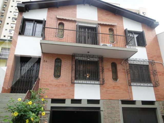 Casa comercial com 6 quartos à venda na Rua Luiz Cosme, 54, Passo da Areia, Porto Alegre, 272 m2 por R$ 780.000