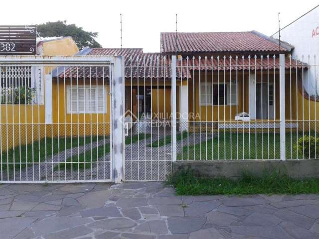 Casa em condomínio fechado com 4 quartos à venda na Rua Doutor Barcelos, 2365, Tristeza, Porto Alegre, 229 m2 por R$ 740.000