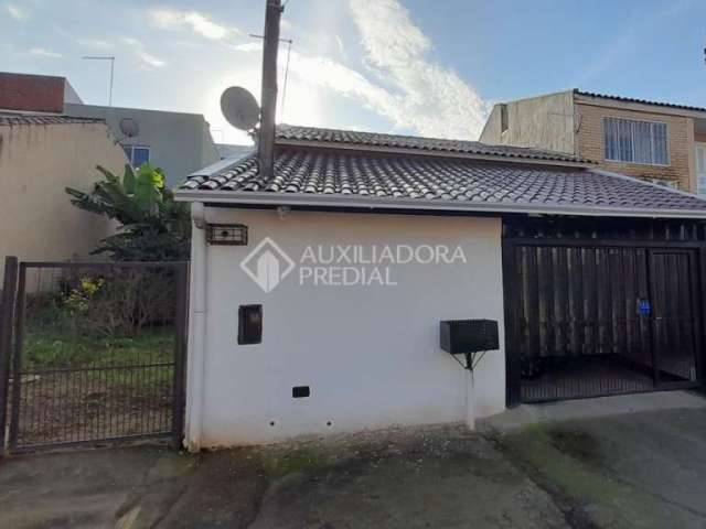 Casa com 2 quartos à venda na Rua Colibris, 823, Jardim Algarve, Alvorada, 70 m2 por R$ 265.000