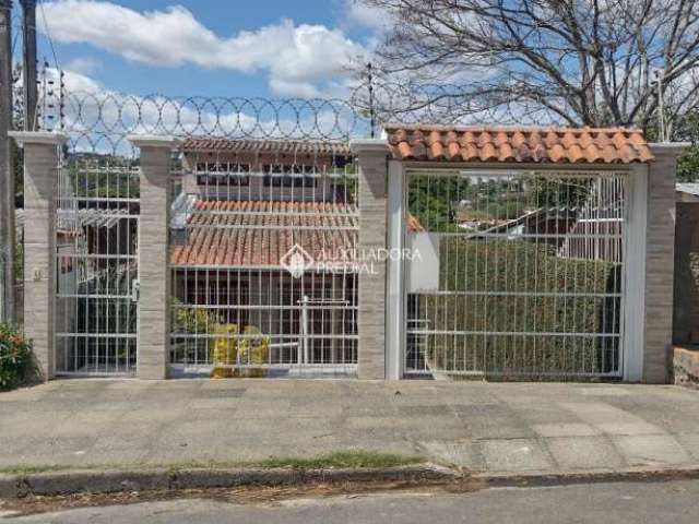 Casa com 4 quartos à venda na Rua Banco do Comércio, 32, Santa Tereza, Porto Alegre, 155 m2 por R$ 690.000