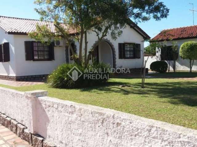 Casa com 3 quartos à venda na BORGES DE MEDEIROS, 287, Centro, Tapes, 200 m2 por R$ 1.250.000