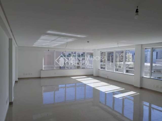 Sala comercial à venda na Rua La Salle, 1088, São Pelegrino, Caxias do Sul, 81 m2 por R$ 630.000