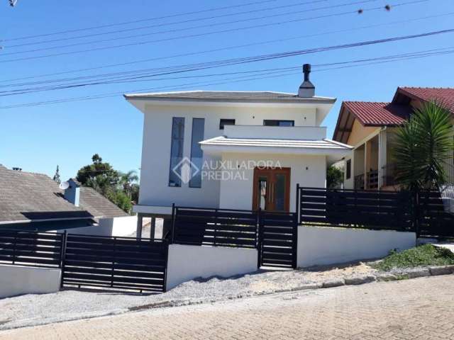 Casa com 3 quartos à venda na STUTTGART, 106, Pousada da Neve, Nova Petrópolis, 160 m2 por R$ 890.000