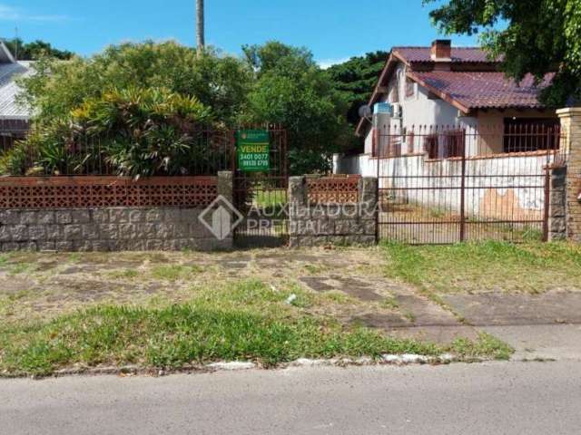 Casa com 3 quartos à venda na Avenida Brasil, 139, Alegria, Guaíba, 120 m2 por R$ 272.650