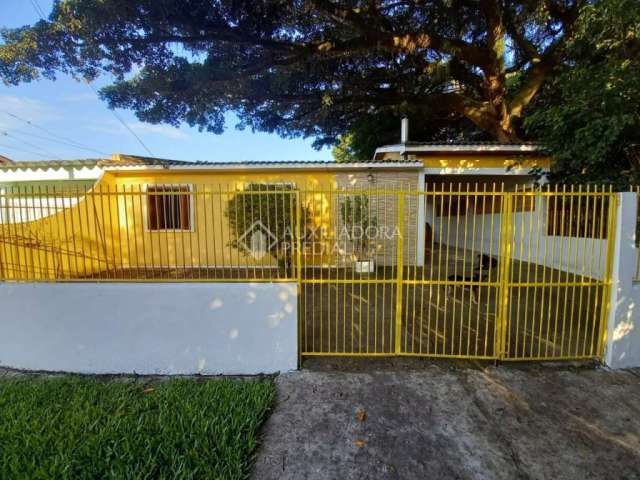 Casa em condomínio fechado com 3 quartos à venda na CARLOS DE MOURA E CUNHA, DOUTOR, 374, Centro, Guaíba, 130 m2 por R$ 345.000
