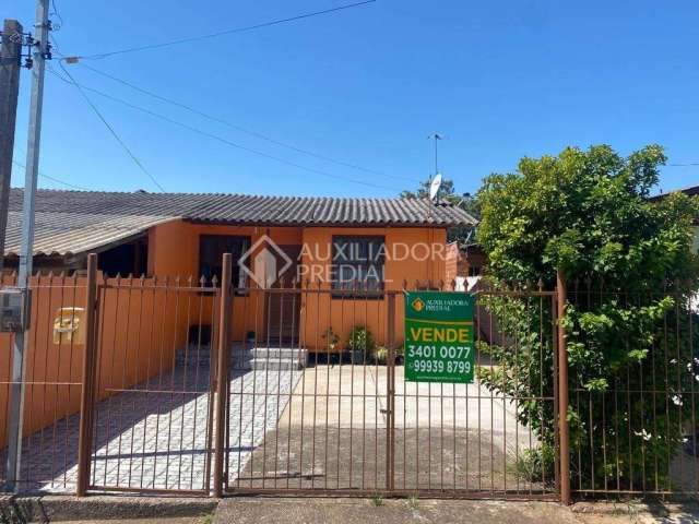 Casa com 2 quartos à venda na X-Seis, 28, Morada da Colina, Guaíba, 75 m2 por R$ 170.000