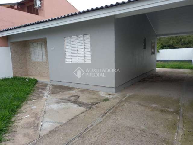 Casa com 2 quartos à venda na Avenida Ponche Verde, 802, Jardim dos Lagos, Guaíba, 77 m2 por R$ 298.000