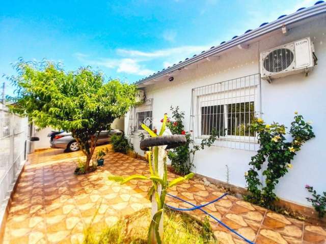 Casa em condomínio fechado com 3 quartos à venda na Rua das Orquídeas, 48, Harmonia, Canoas, 98 m2 por R$ 575.000