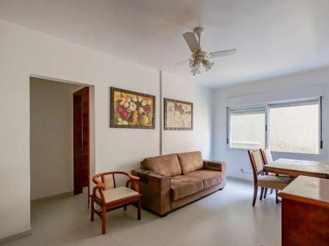 Apartamento com 1 quarto à venda na Avenida Borges de Medeiros, 658, Centro Histórico, Porto Alegre, 55 m2 por R$ 175.000