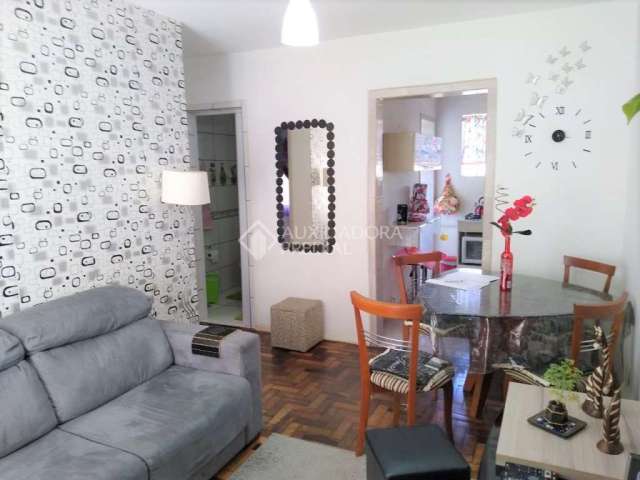 Apartamento com 2 quartos à venda na Rua Walter Ferreira, 115, Humaitá, Porto Alegre, 56 m2 por R$ 160.000