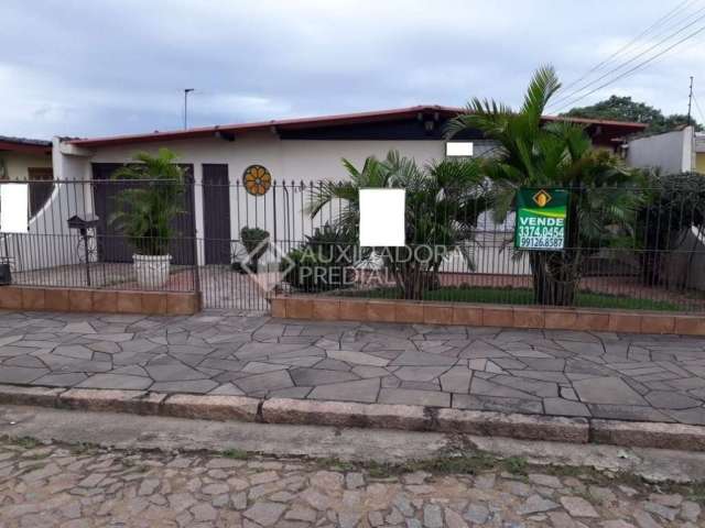 Casa em condomínio fechado com 3 quartos à venda na Rua Vicenta Maria, 110, Rubem Berta, Porto Alegre, 149 m2 por R$ 350.000