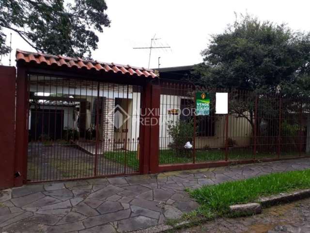 Casa em condomínio fechado com 3 quartos à venda na Rua Vicenta Maria, 80, Rubem Berta, Porto Alegre, 192 m2 por R$ 573.000