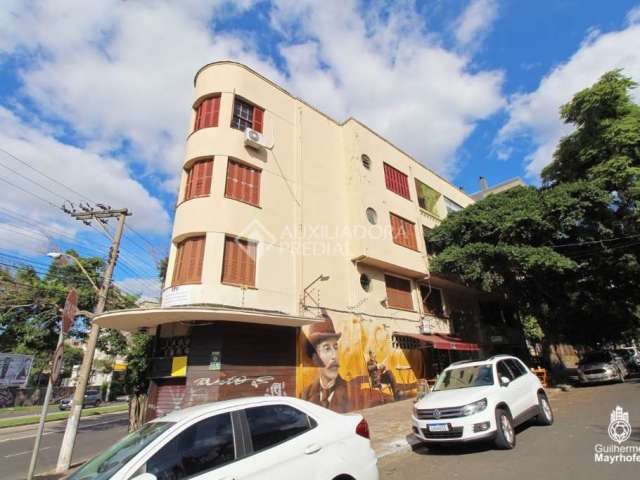 Apartamento com 3 quartos à venda na Rua Eça de Queiroz, 16, Petrópolis, Porto Alegre, 109 m2 por R$ 375.000