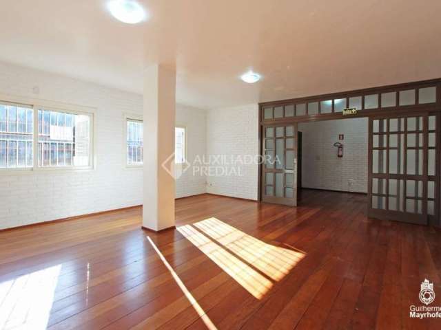 Casa com 3 quartos à venda na Rua Professor Cristiano Fischer, 172, Jardim do Salso, Porto Alegre, 506 m2 por R$ 2.250.000