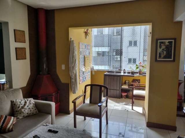 Cobertura com 4 quartos à venda na Rua Afonso Arinos, 291, Camaquã, Porto Alegre, 210 m2 por R$ 695.000