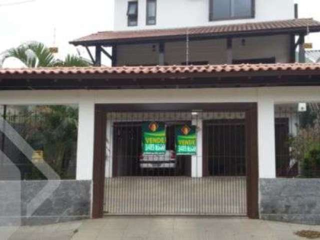 Casa em condomínio fechado com 4 quartos à venda na Rua Maria do Carmo C. Nunes, 110, Centro, Viamão, 300 m2 por R$ 800.000