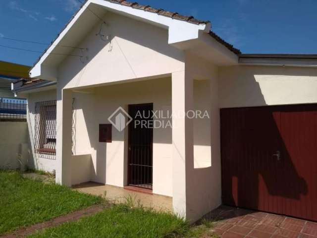 Casa com 3 quartos à venda na Avenida dos Gaúchos, 530, Sarandi, Porto Alegre, 220 m2 por R$ 500.000