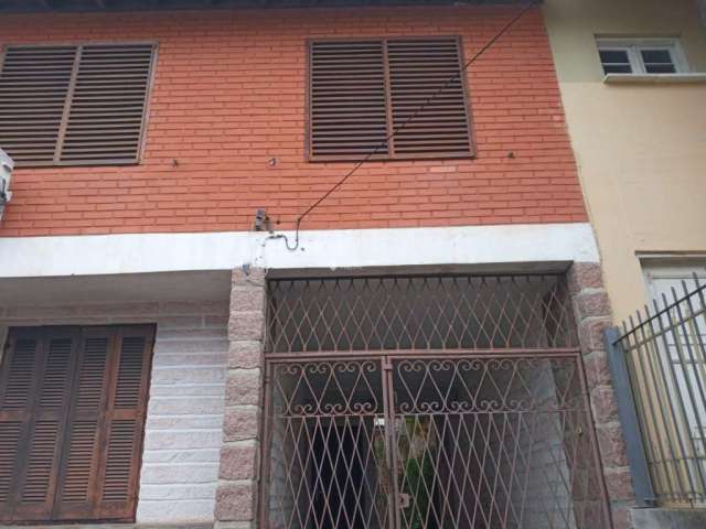 Casa com 3 quartos à venda na Rua Gomes Jardim, 819, Santana, Porto Alegre, 150 m2 por R$ 880.000