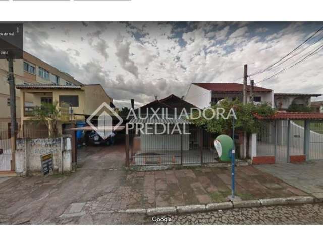 Terreno comercial à venda na Rua Dona Firmina, 136, São José, Porto Alegre, 733 m2 por R$ 590.000