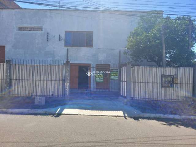 Barracão / Galpão / Depósito à venda na Rua Latino Coelho, 640, Estância Velha, Canoas, 290 m2 por R$ 590.000