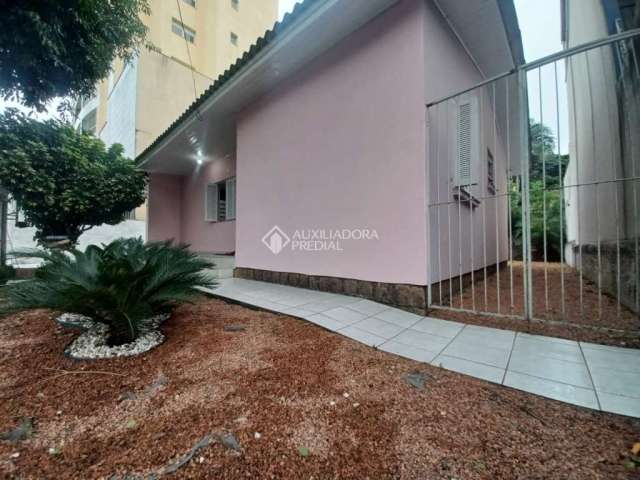 Casa com 3 quartos para alugar na Rua Ângelo Possebon, 263, Centro, Canoas, 100 m2 por R$ 2.800