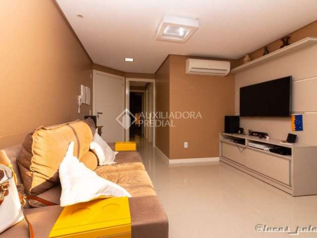 Apartamento com 2 quartos à venda na Rua Santa Terezinha, 682, Nossa Senhora das Graças, Canoas, 79 m2 por R$ 540.000
