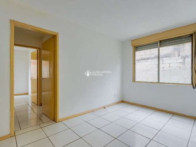 Apartamento com 2 quartos para alugar na Rua Augusto Severo, 270, Nossa Senhora das Graças, Canoas, 54 m2 por R$ 700