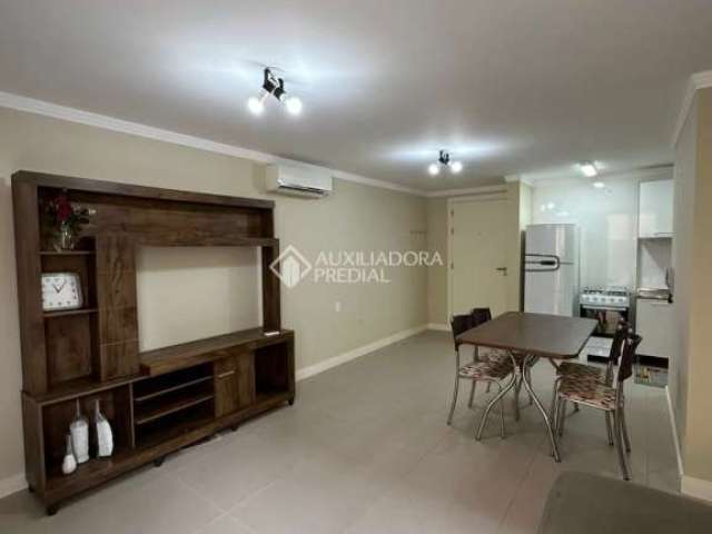 Apartamento com 1 quarto à venda na Quinze De Novembro, 217, Centro, Torres, 45 m2 por R$ 490.000