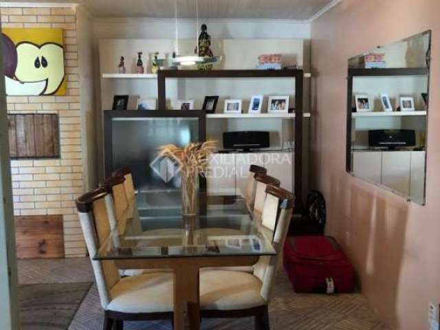 Casa em condomínio fechado com 3 quartos à venda na Rua Alberto Silva, 1067, Vila Ipiranga, Porto Alegre, 380 m2 por R$ 645.000
